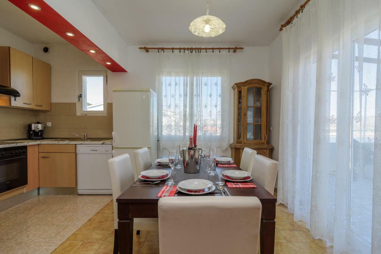 Apartment "Duma" トロギール エクステリア 写真